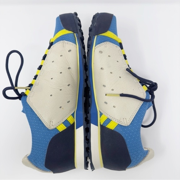 Ellesse Tennis or Pickleball Sneakers - Picture 8 of 11